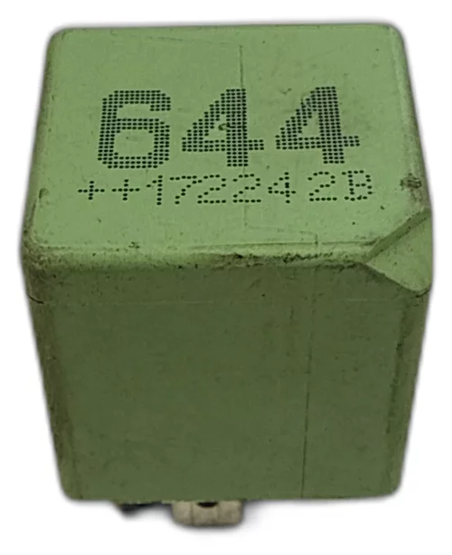 Relé 644, 4H0 951 253