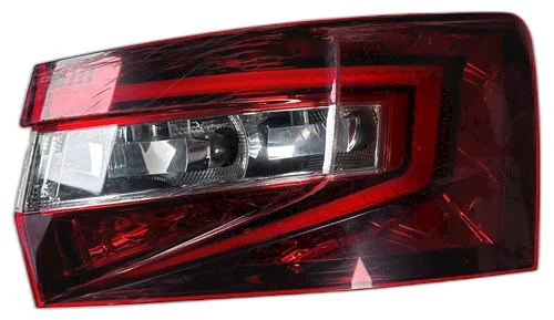 Zadní světlomet pravý, Škoda Superb III kombi, 3V9 945 208, poškozený